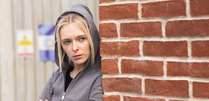 Lauren arrested for explosion of violence in Corrie after her plan for Max fails
