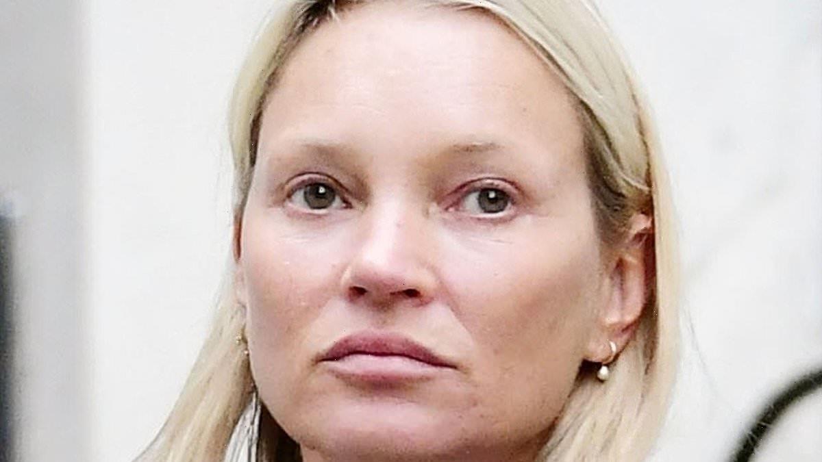 Make-up free Kate Moss looks flawless