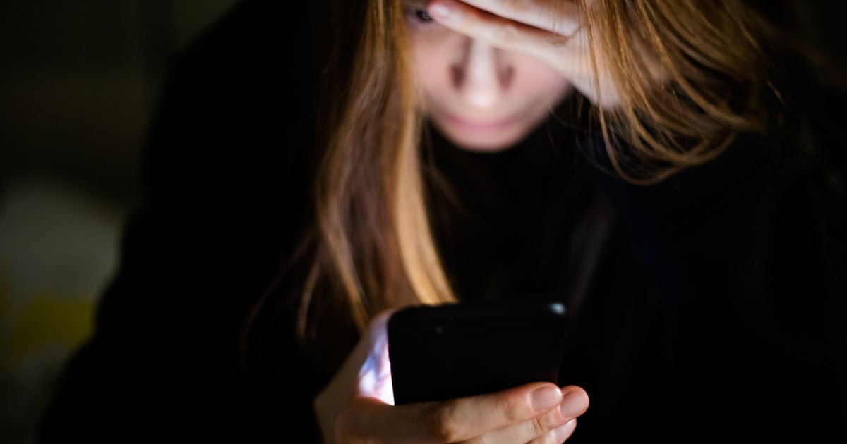 ‘My Motorola phone is haunted – it torments me the same chilling text every day’