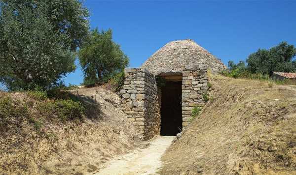 ‘Remarkable’ hoard of Ancient Greek treasure unearthed at ‘special’ site