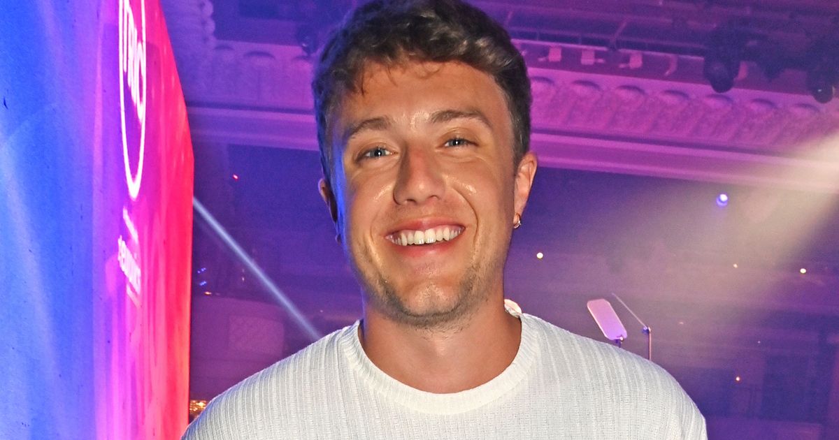Roman Kemp red-faced by co-star’s saucy banter saying ‘you can’t say that on TV’