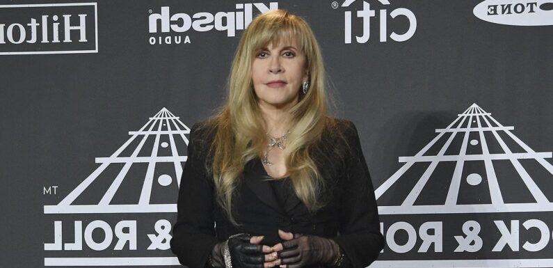 Stevie Nicks SLAMMED for 'privileged post' about Maui wildfires