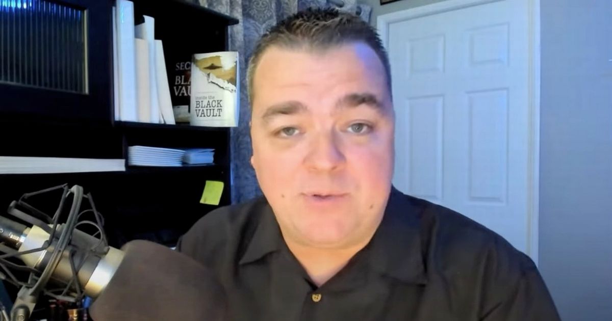US government releasing UFO secrets ‘could lead to anarchy’, campaigner says