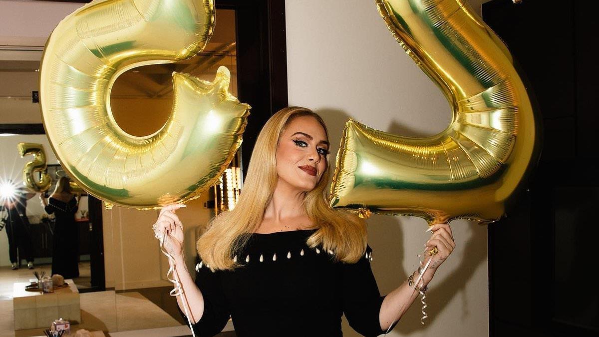 Adele celebrates her 25th Las Vegas show with sweet candid snaps