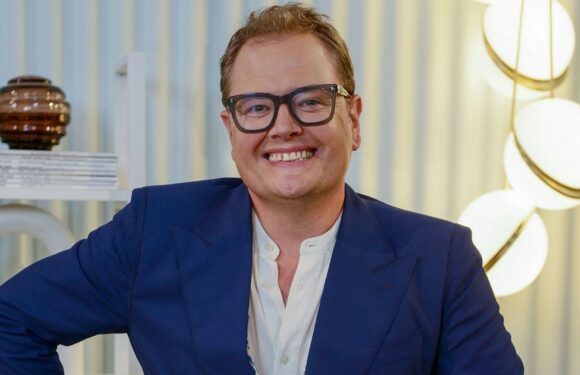 Alan Carr makes dig at axed This Morning star Phillip Schofield during gig