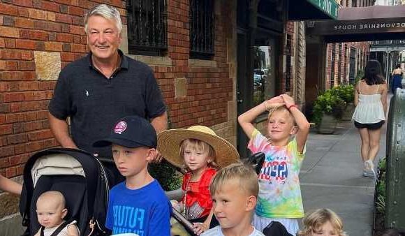 Alec Baldwin spends time with his youngest children in NYC