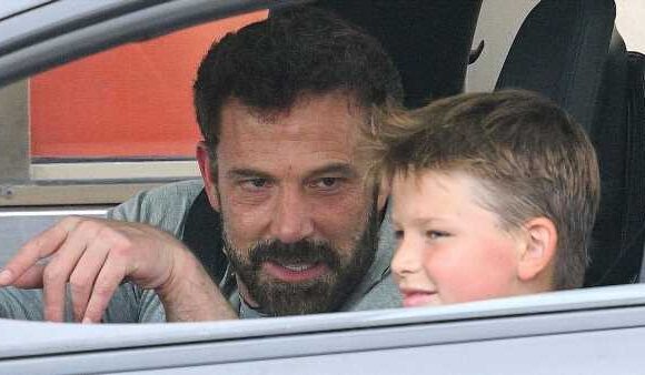 Ben Affleck swings by Jack In The Box drive-thru with son Samuel