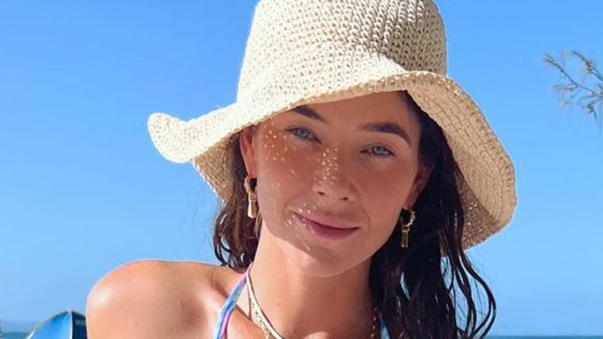 Brittany Hockley reveals the secrets behind her incredible bikini body