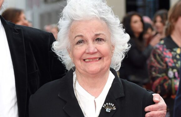 Jean Boht dies aged 91 after battle with vascular dementia – symptoms to spot