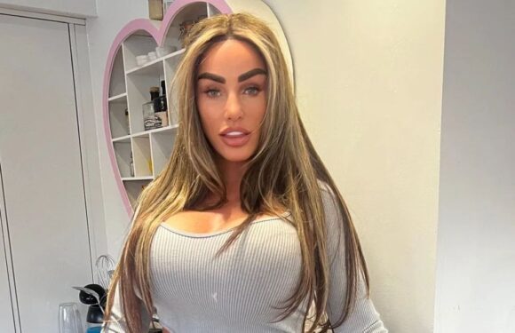 Katie Price hits out at former friends who ‘betrayed her’ in throwback snap
