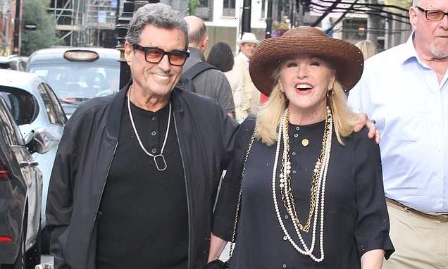 Lovejoy actor Ian McShane cuts stylish figure during stroll in London