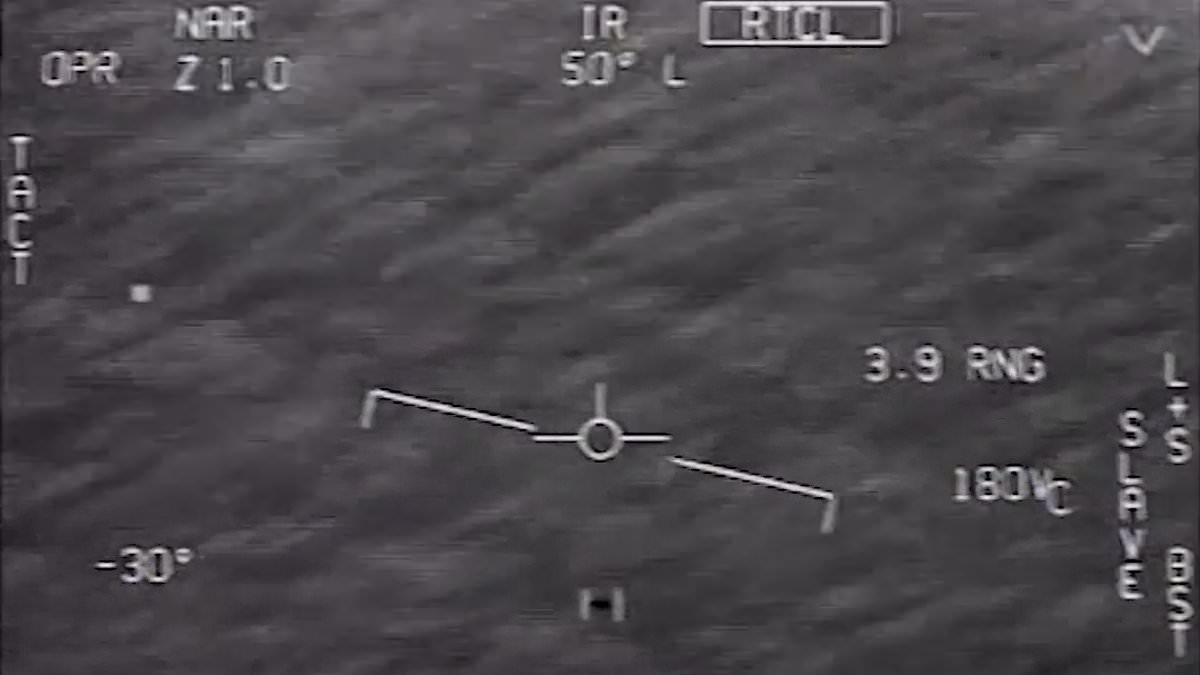 NASA panel 'neglected' wind data to claim GOFAST UFO 'drifted' in wind