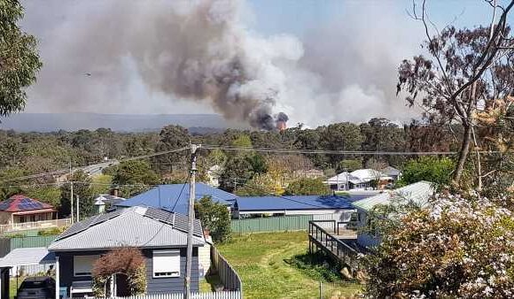 Residents told to evacuate as bushfires rages in Queensland