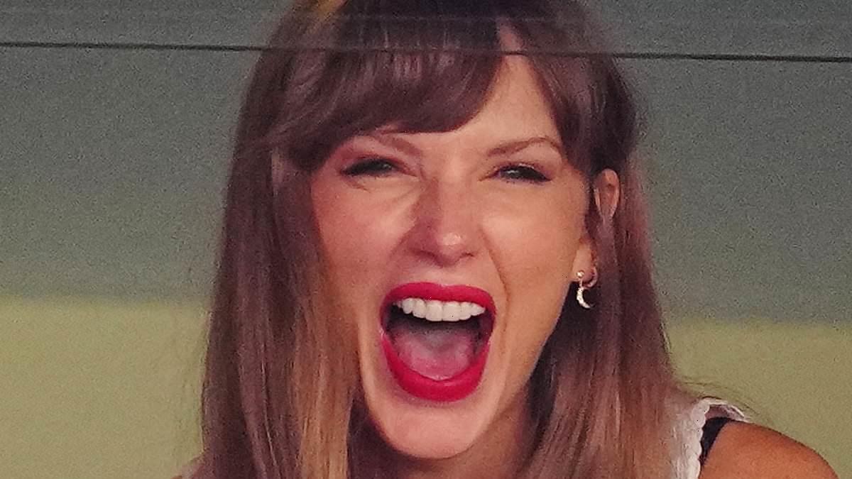 Taylor Swift 'pays for restaurant to eat', 'witness' claims on TikTok