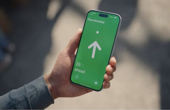 iPhone 15 feature which will guide you to someone who shared location
