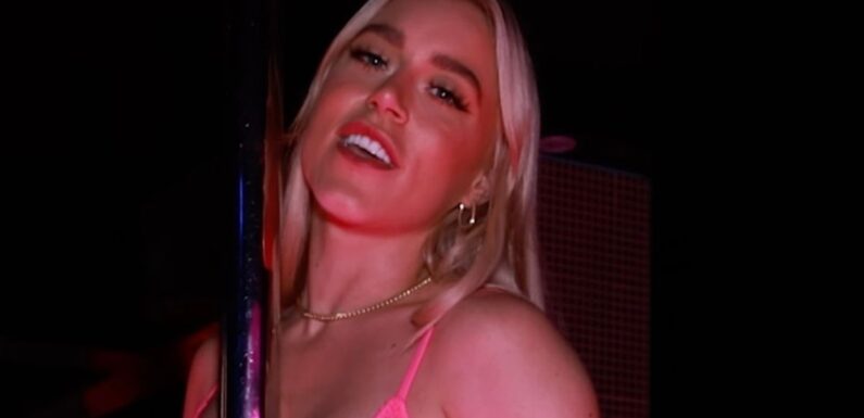 Elle Brooke runs off Magaluf stage after ‘hot’ man walks in on her pole dancing