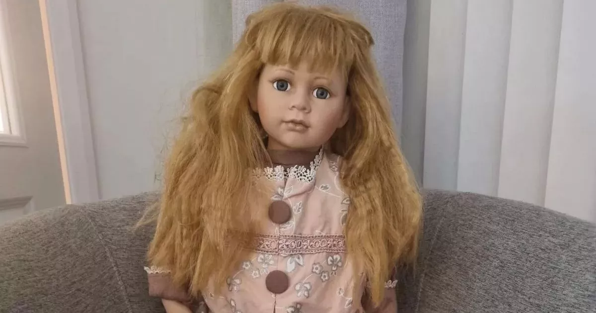 ‘Haunted’ doll terrifies woman who sees ‘items knocked over’ with dog ‘scared’
