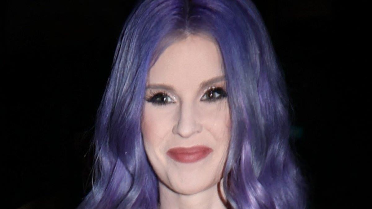 Kelly Osbourne shows off VERY slim frame during birthday celebration