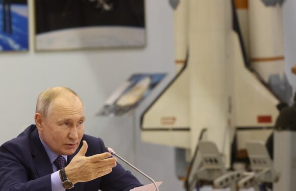 Putin vows to launch module of Moscow's new rival space base in 2027