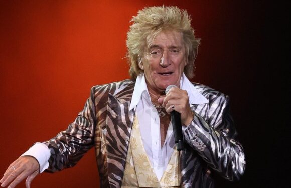 Sir Rod Stewart turns down huge deal to perform in Saudi Arabia