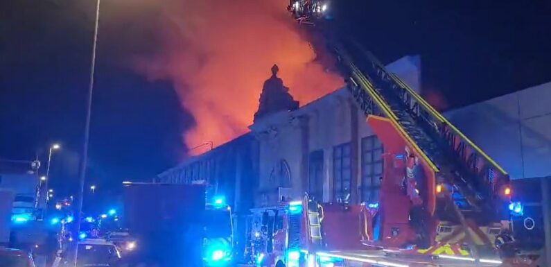 Six killed in Spanish nightclub fire, with several missing