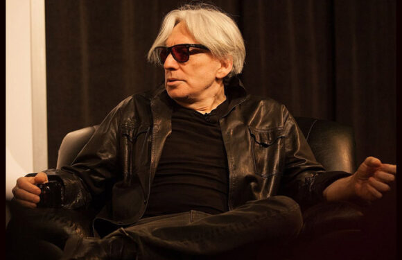 Blondie's Chris Stein Reveals Plans To Release Memoir 'Under A Rock'