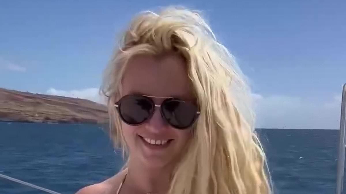 Britney Spears exudes confidence in a patterned bikini on a boat trip