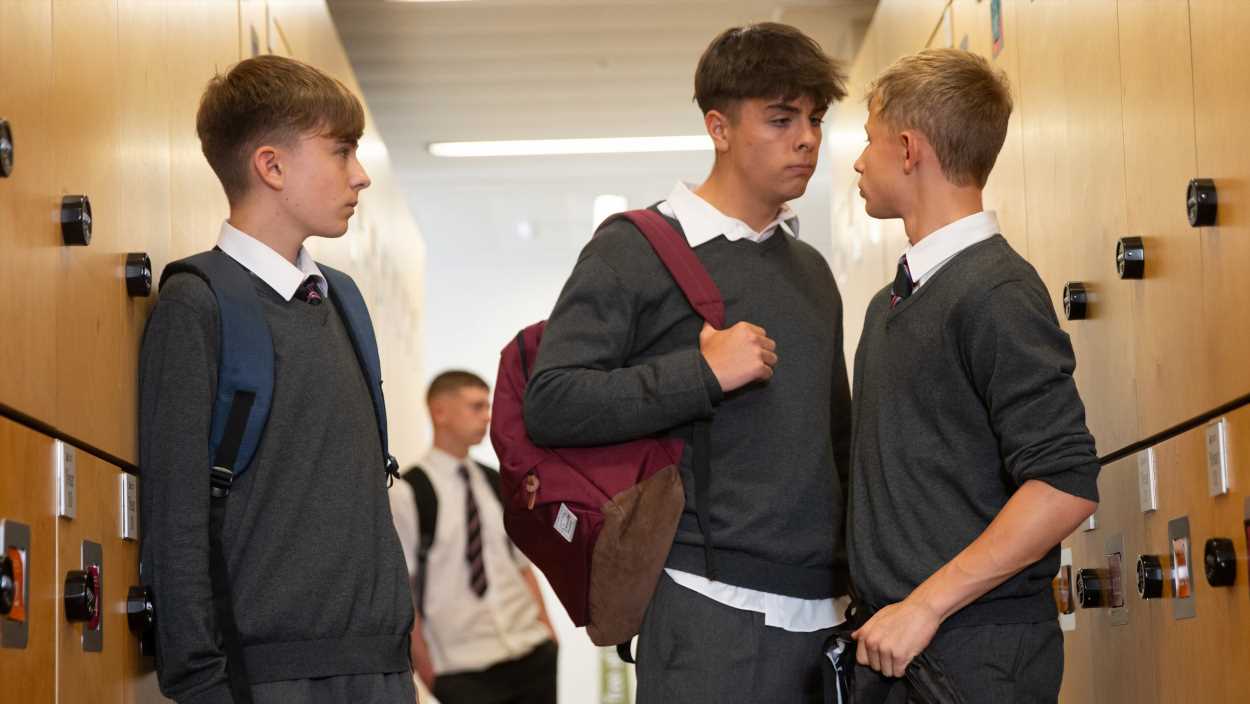 Coronation Street teen forced to sell drugs in horrifying new bullying ordeal | The Sun