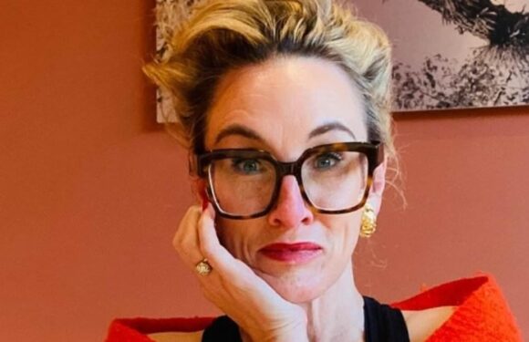 I'm A Celeb's Grace Dent had a cockroach removed from her EAR