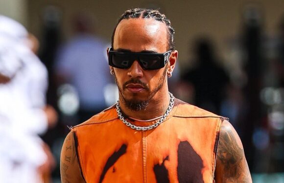 Lewis Hamilton showcases his quirky sense of style yet again