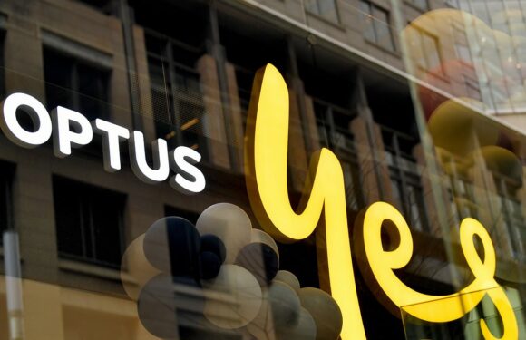 Optus network crash LIVE updates: Everything you need to know