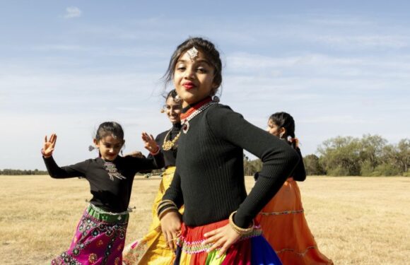 ‘We invite all the happiness’: Melbourne’s Indian community celebrates Diwali