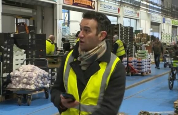 BBC presenter interrupted by a man who mistakes him for an employee