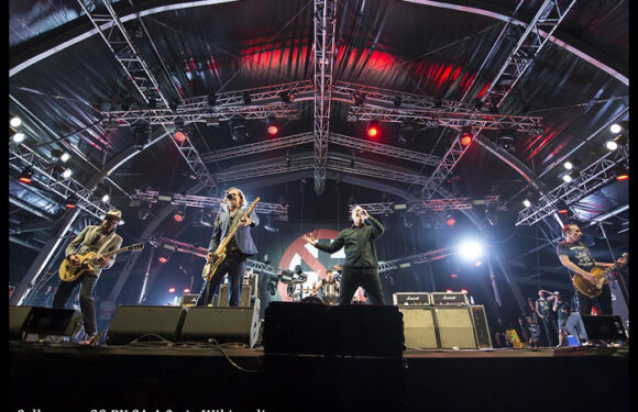 Bad Religion, Social Distortion Announce 2024 Co-Headlining U.S. Tour