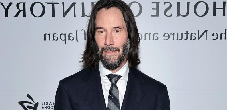Keanu Reeves's home burglarized by robbers in ski masks who stole gun