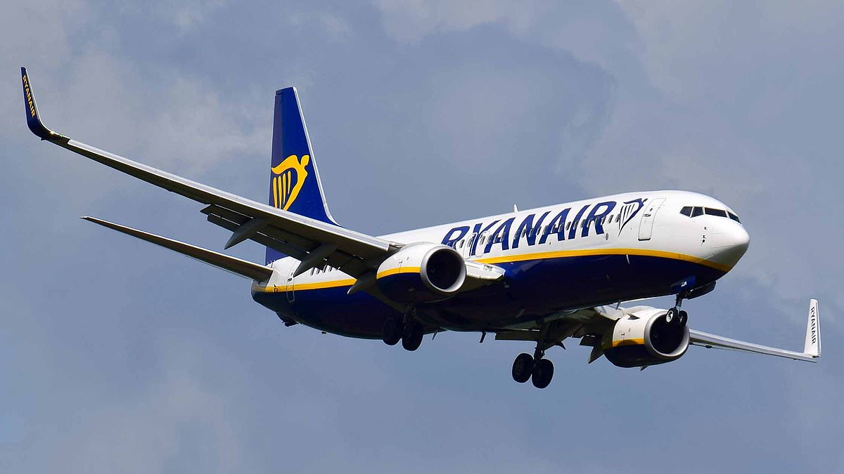 Ryanair flight to Tenerife forced to divert amid malfunction